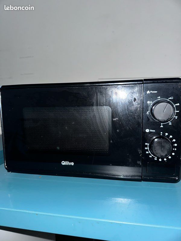 Micro-ondes Grill Qilive 20 L – Q.6431 (image 1)