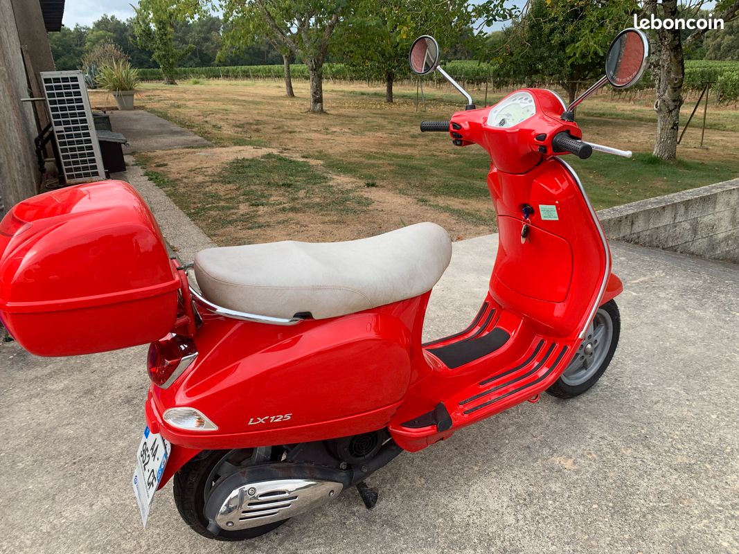 Gts 300 2023 Quotazione Vespa Gtv 250 Scooter Vespa Lx Rossa Rosso