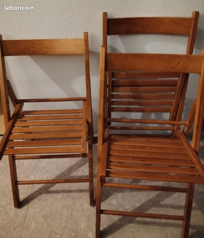 Chaises pliantes en bois (image 1)