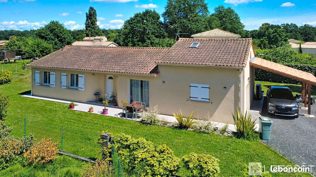 Maison 4 pièces 130 m² · à Ambarès-Et-Lagrave · 130 m² · 326 000 €