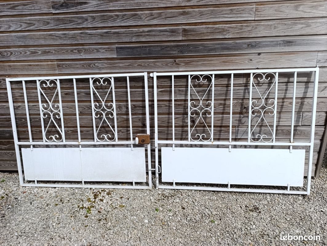 Portail fer forgé hauteur 1,20 m par 3m (image 3)