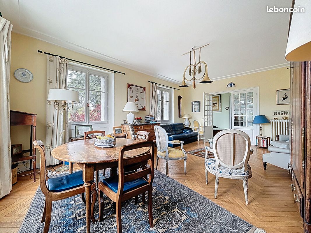 Maison 6 pièces 186 m²