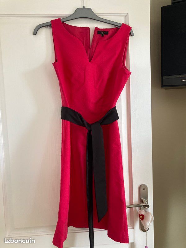 Robe (image 2)
