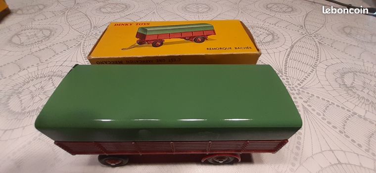 Dinky toys ref 70 remorque bachée 1/43 en boite voiture