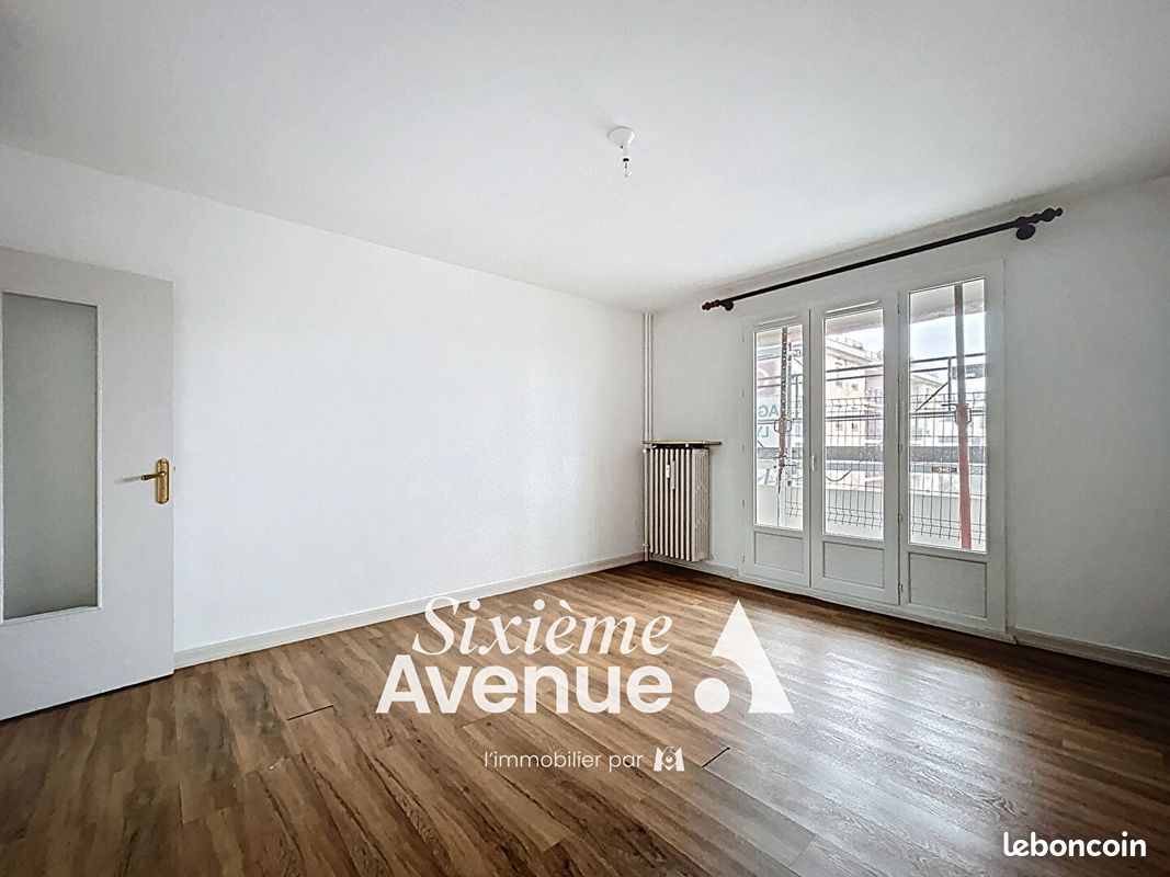 Appartement a louer decines-charpieu - 3 pièce(s) - 54 m2 - Surfyn