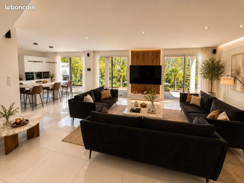 Maison 7 pièces 230 m² · à Floirac · 230 m² · 680 000 €