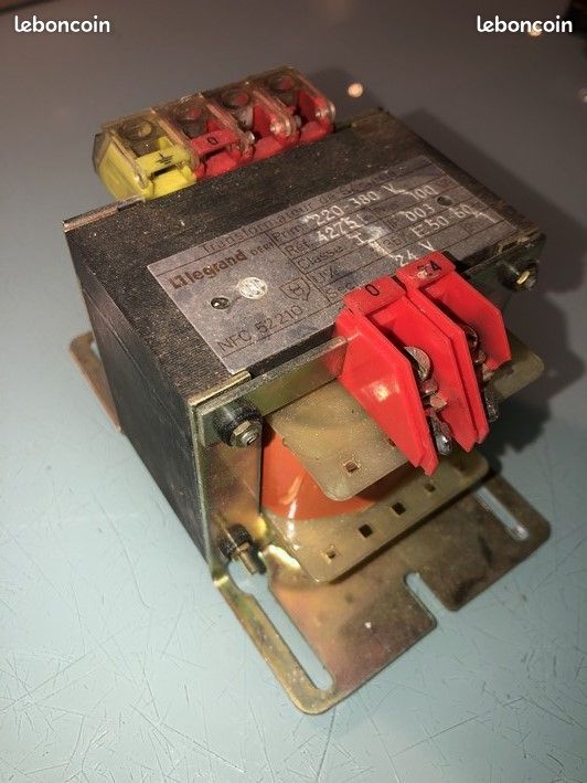 Transformateur legrand 220v/380 - 24v (image 1)