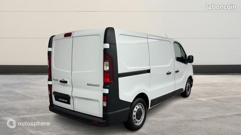 Renault Trafic Véhicule utilitaire ou Société L1H1 3T 2.0 Blue dCi 130ch Confort E6E (image 5)