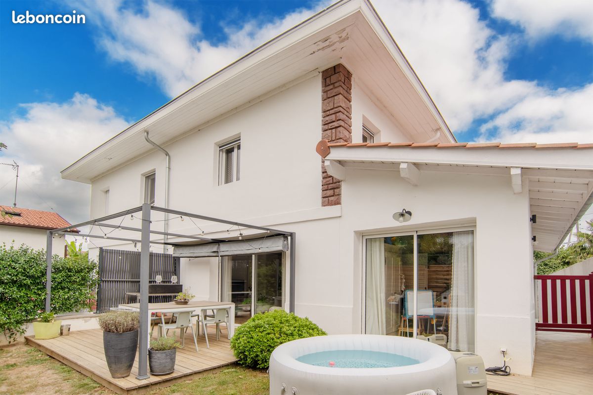 Appartement 3 pièces 60 m² · à Cambo-les-Bains · 60 m² · 330 000 €