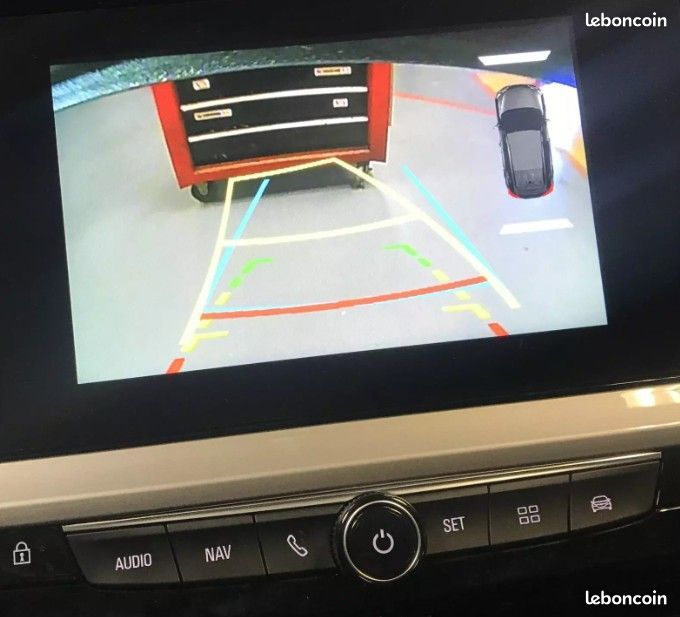 Caméra de recul et interface (image 1)