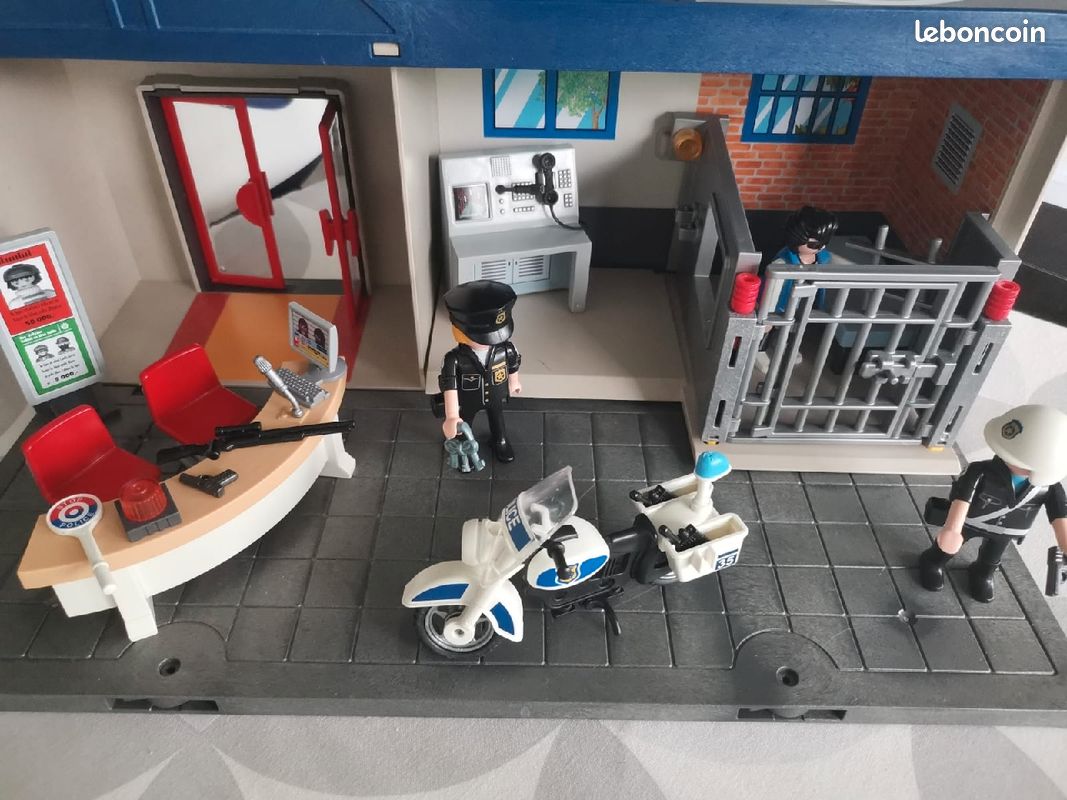 Commissariat de police playmobil (image 3)