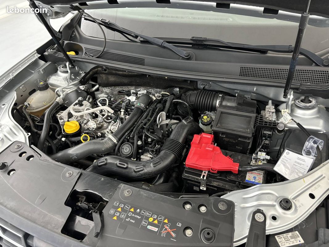 DACIA Duster TCe 130 FAP 4x2 Prestige (image 27)