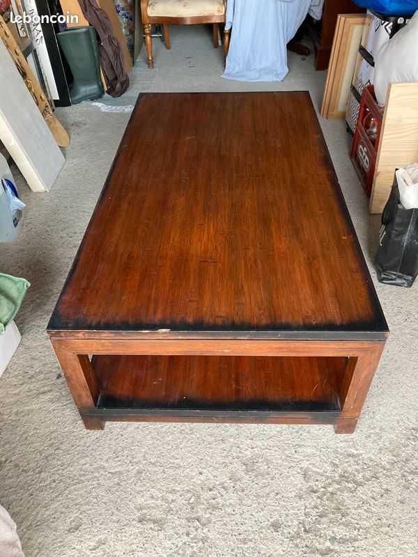Table basse en bois exotique (image 1)