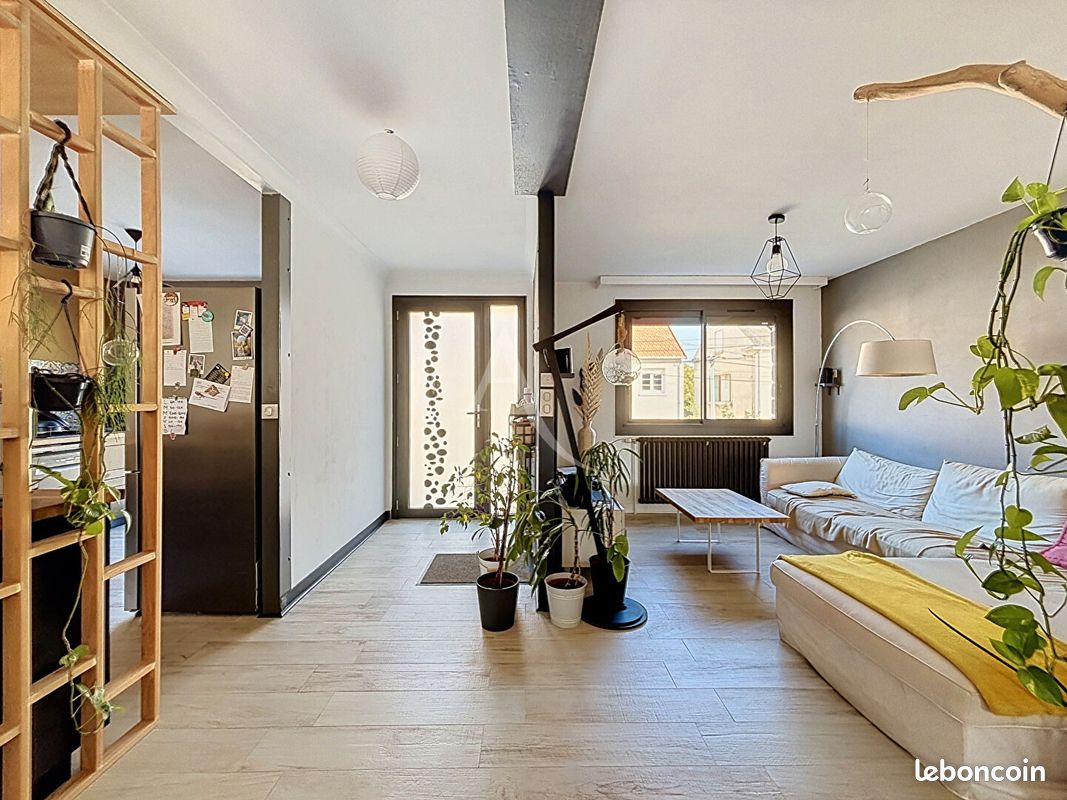 Maison 6 pièces 170 m² · à Angers · 170 m² · 435 120 €
