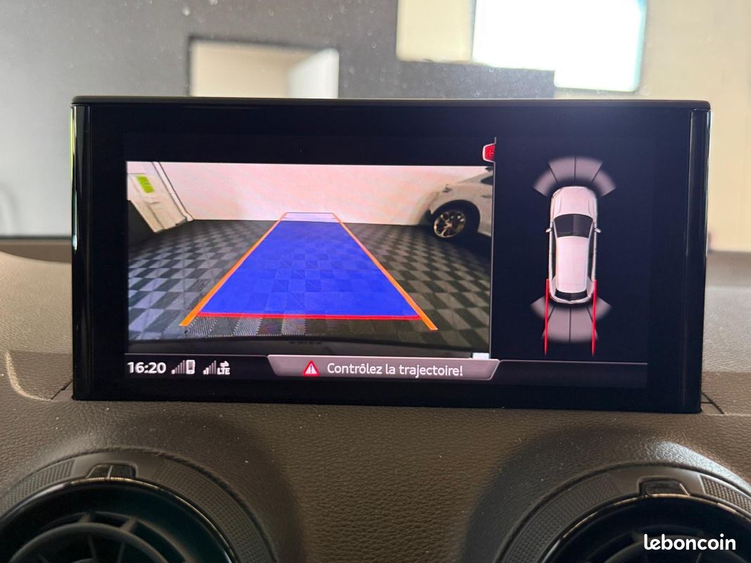 AUDI Q2 35 TFSI S line CARPLAY / CAMÉRA / ANGL. MORT ... (image 16)