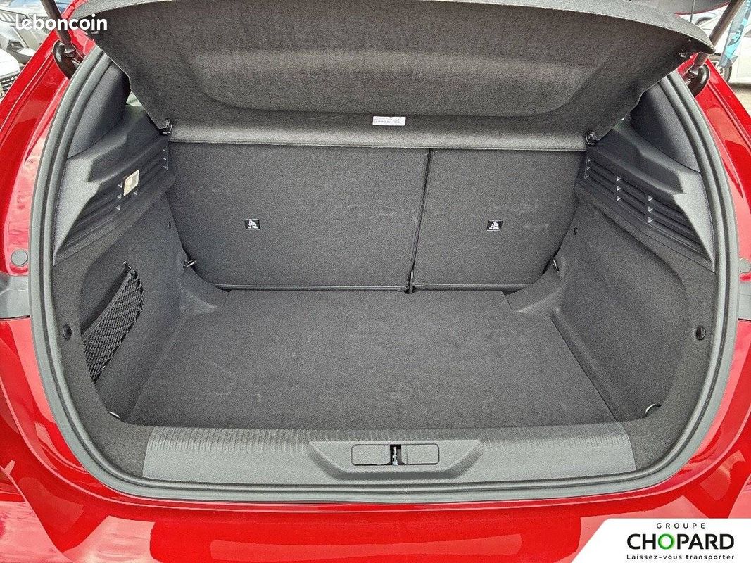 PEUGEOT 308 Hybrid 145 e-DCS6 Allure (image 8)