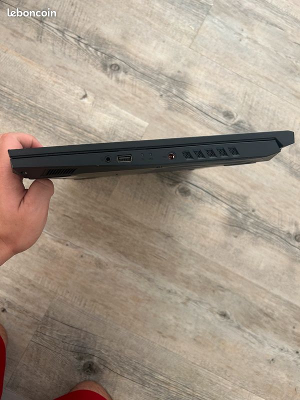 POUR PIECES : Acer Nitro 5 (AN517-51 series) 17,3 pouces + chargeur (image 3)