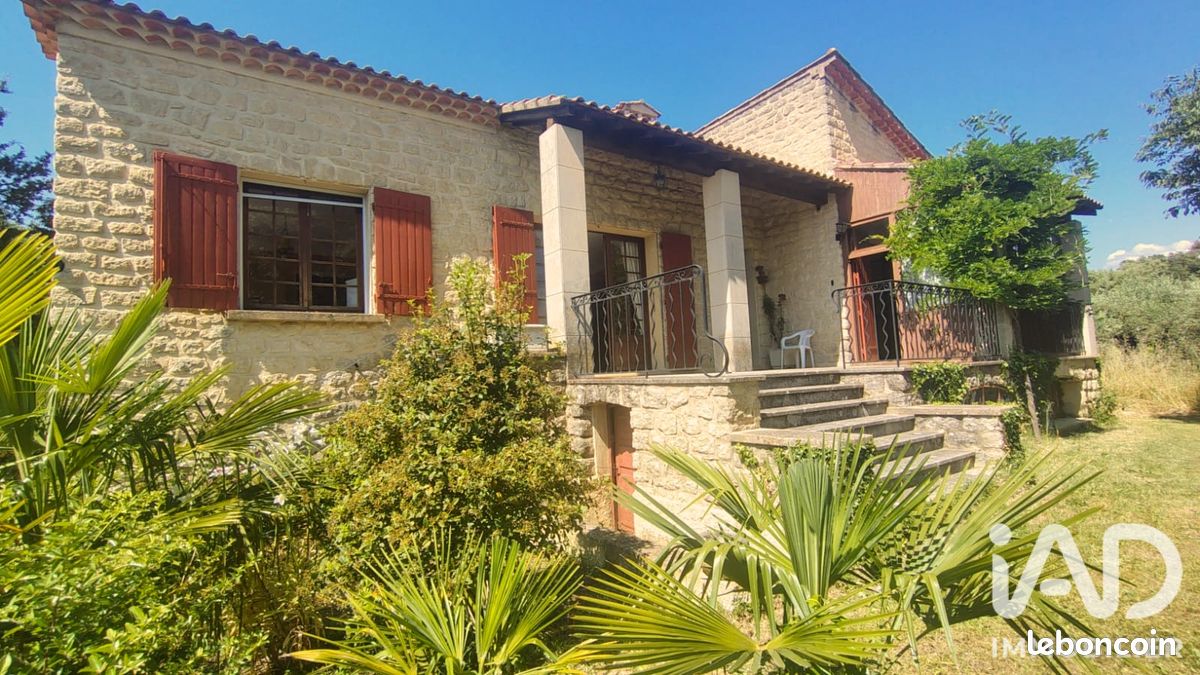 Maison 6 pièces 110 m² · à Sarrians · 110 m² · 398 000 €