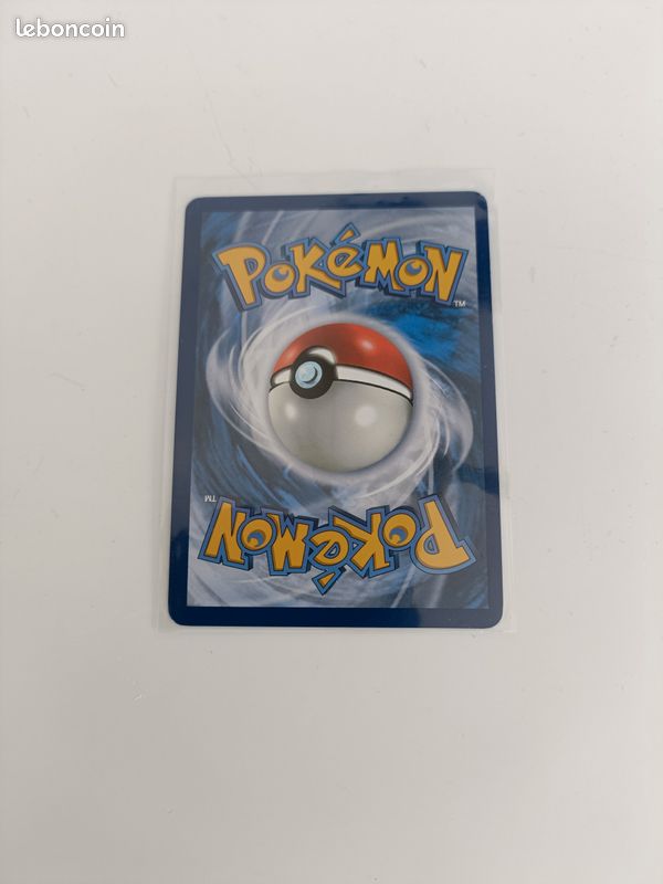 Carte pokemon voltali neuve (image 2)