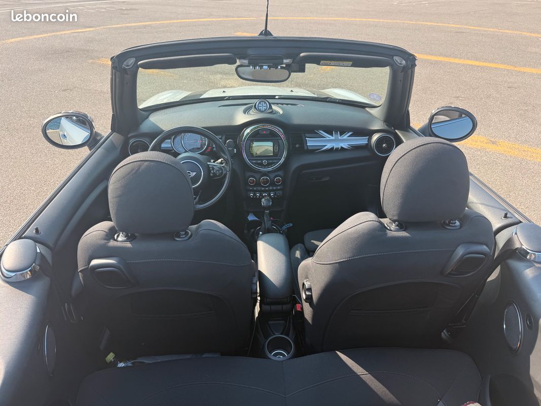 Mini Cooper Cab 136CH Garantie 12 mois Feux LED Apple Carplay Sièges Chauffants (image 5)