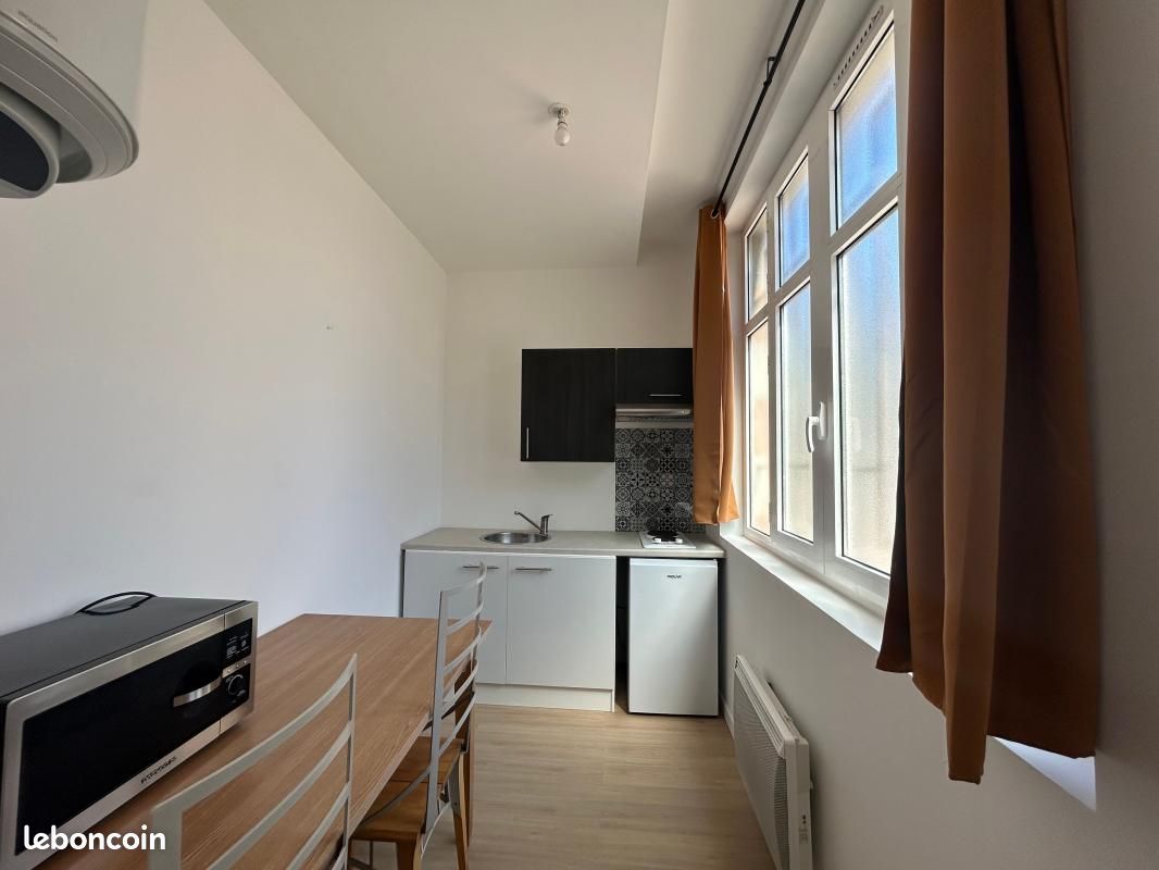 Appartement 1 pièce 23 m² · à Limoges · 23 m² · 420 €