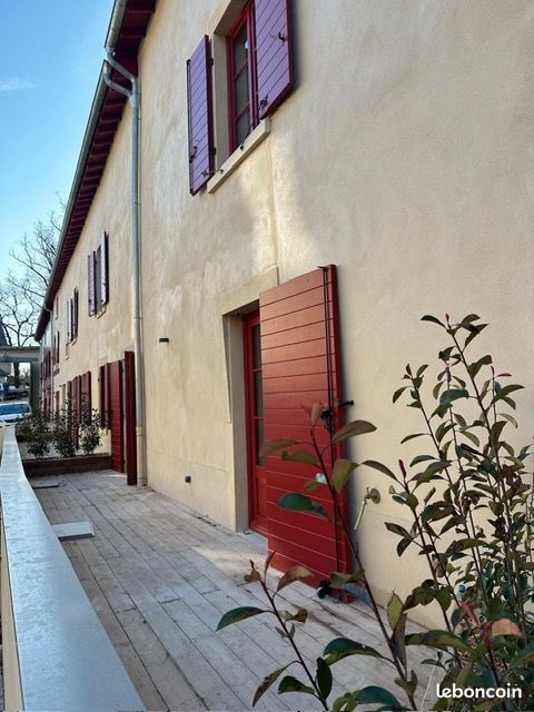 Appartement 2 pièces 39 m² · à Charbonnières-les-Bains · 39 m² · 790 €