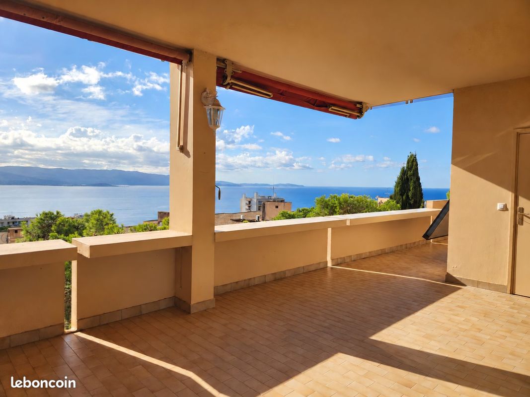 Appartement 5 pièces 143 m² · à Ajaccio · 143 m² · 695 000 €
