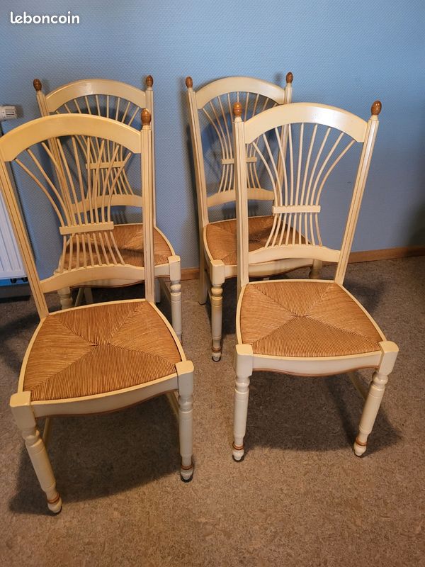 Le de 4 chaises Brighton (image 1)