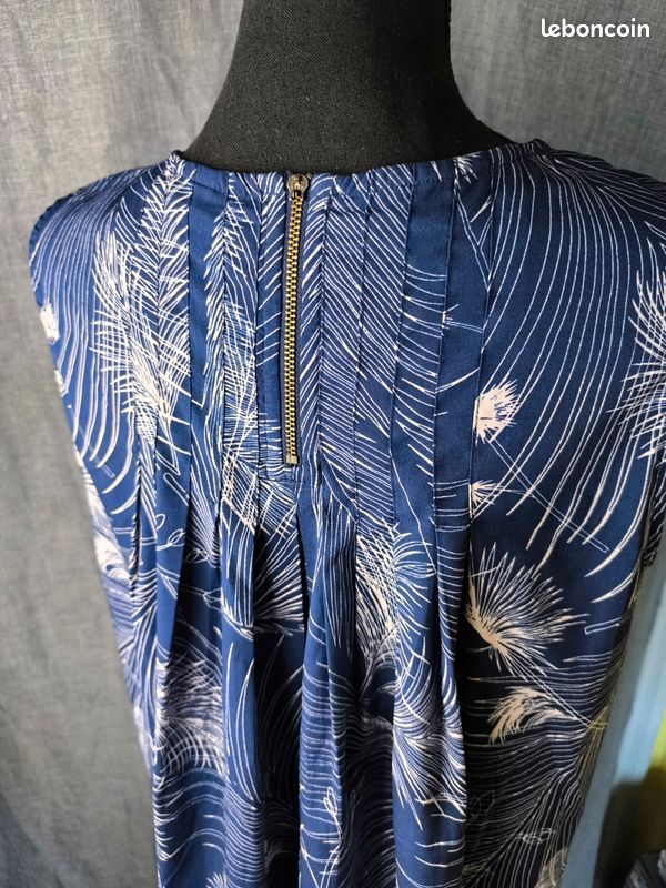 Blouse femme imprimée bleu marine sans manches taille XL Vêtements