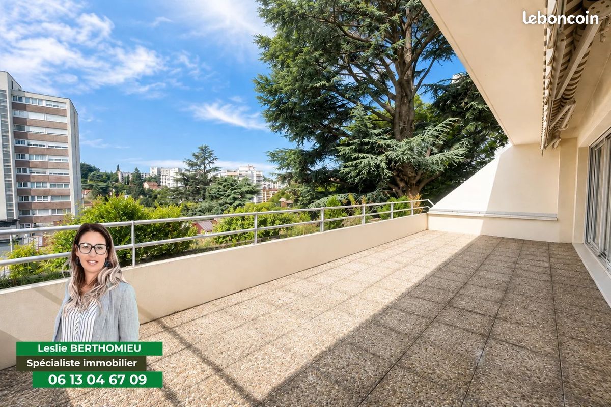 Appartement 5 pièces 118 m² · à Saint-Étienne · 118 m² · 222 000 €