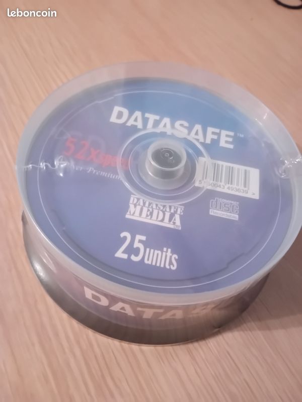 Lot de 25 CD 🎶 🎵 🎼 🎷 vierges NEUFS (jamais déballés) (image 1)