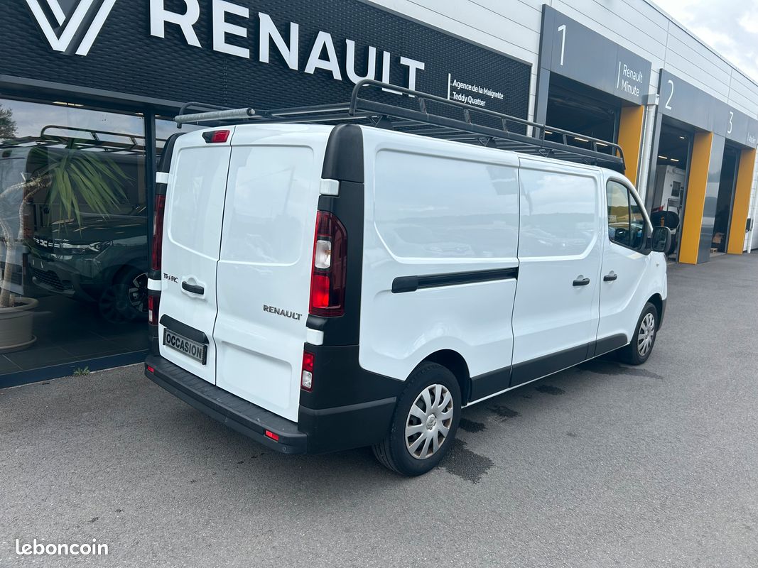 Renault Trafic 2l dCi 120 Grand Confort L2H1 (image 4)