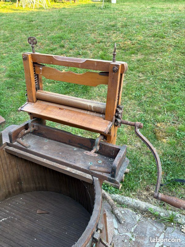 Ancienne Machine a coudre Singer Égyptienne Idéal pour décoration
