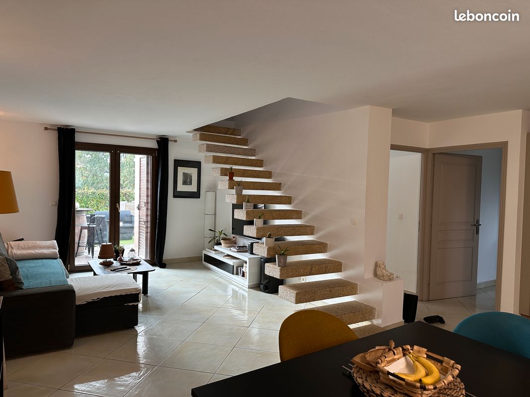 Maison 4 pièces 105 m² · à Porto-Vecchio · 105 m² · 1 900 €