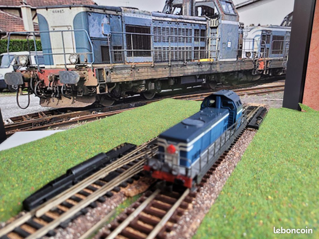 Train wagon N° 8531 Locotracteur diesel BB66150 Jouef Ho