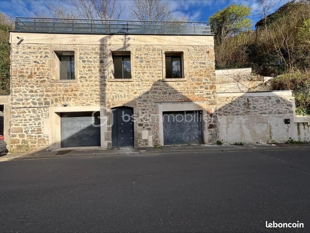 Maison 2 pièces 50 m² · à Thiers · 50 m² · 102 000 €