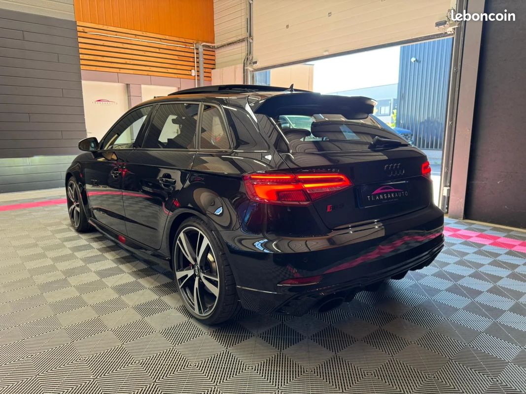 AUDI RS3 SPORTBACK 2.5 TFSI 400 S tronic 7 Quattro - Toit ouvrant - Caméra de recul - Bang et olufsen - Sièges chauffants (image 7)