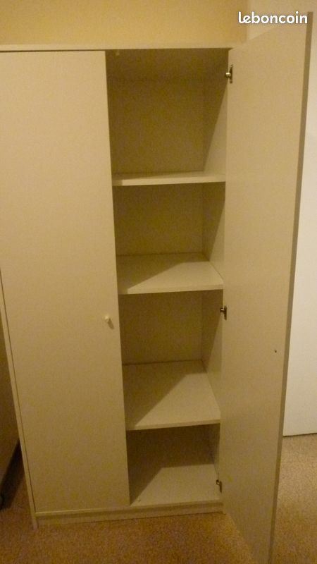 Armoire IKEA – 4 espaces de rangement (image 7)