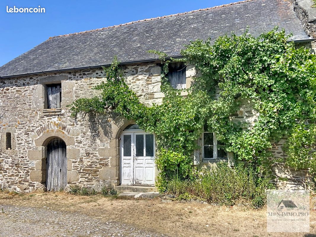 Maison 4 pièces 150 m² · à Val-Couesnon · 150 m² · 166 000 €