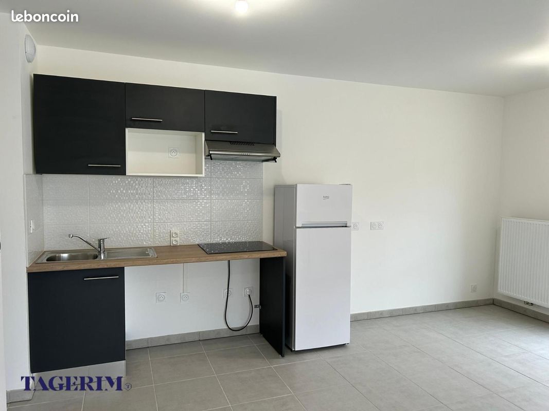 Appartement 3 pièces 67 m² · à Villenave-d'Ornon · 67 m² · 882 €