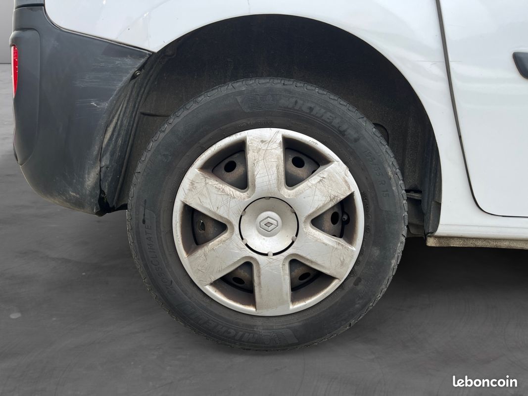 5816.67 HT RENAULT KANGOO II ENERGY E6 EXTRA R-LINK 1.5 DCI 90Ch Régul/Lim Radar arrière GPS Bluetooth Climatisation (image 29)