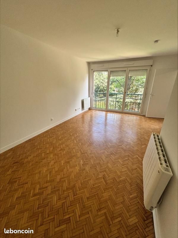 Appartement 1 pièce 35 m² · à Lyon · 35 m² · 646 €/mois