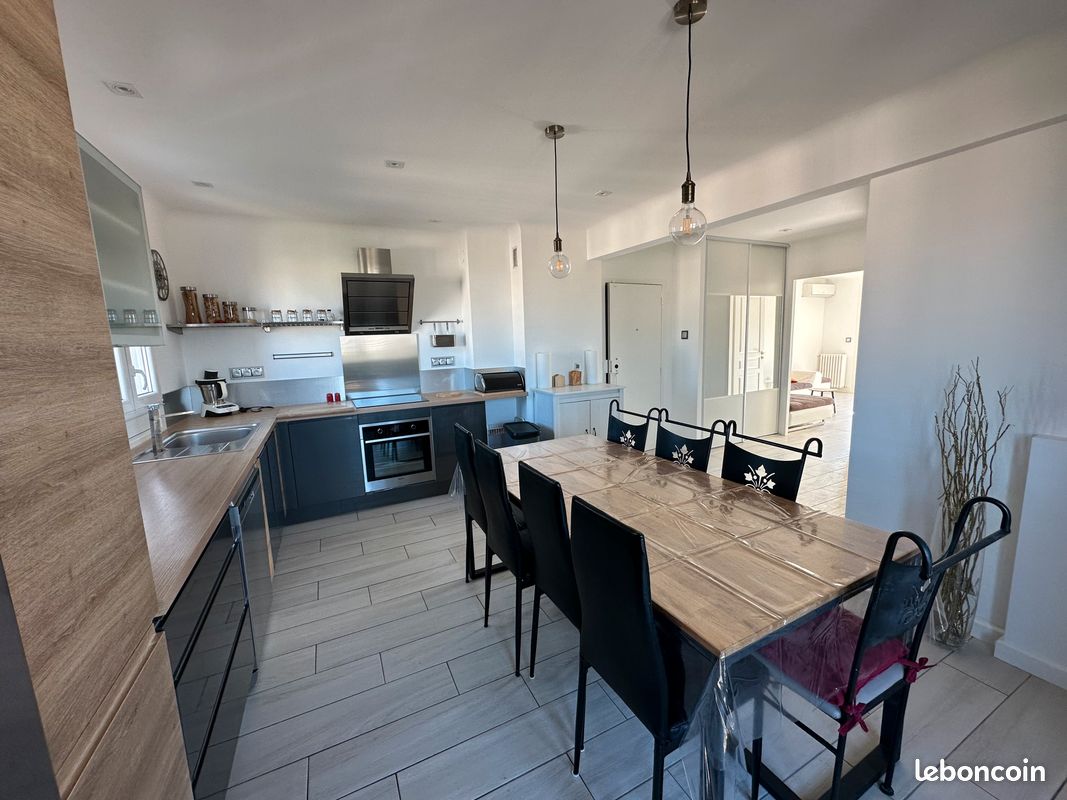 Appartement 2 pièces 70 m² · à Marseille · 70 m² · 1 300 €/mois