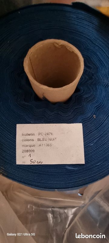 Rouleaux de tissu ameublement qualité supérieure (image 2)