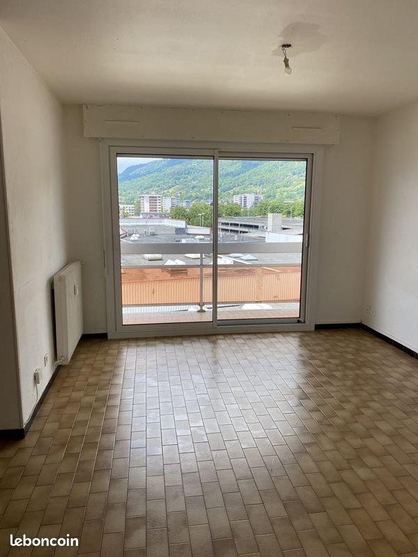 Appartement 2 pièces 40 m² · à Cluses · 40 m² · 615 €/mois