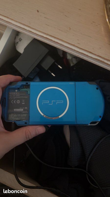 Psp 3004 édition limitée (image 2)