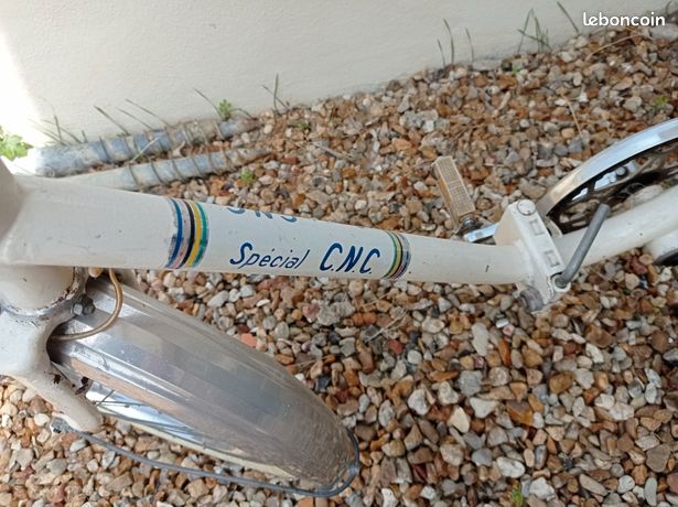 Vélo Course C.N.C – Taille 52, état Neuf (Mint Condition)