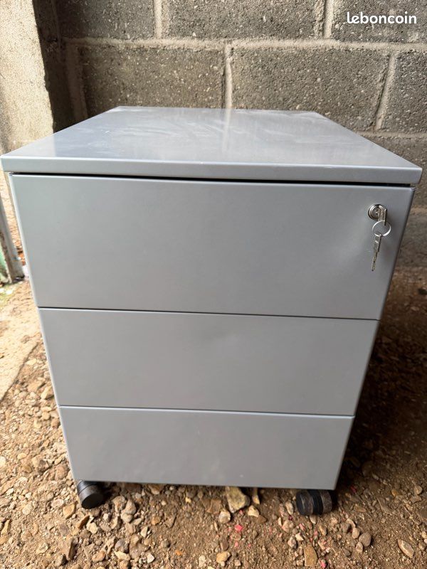 Caisson avec fermeture 4 de disponible (image 1)