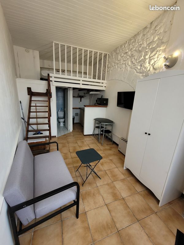 Appartement 1 pièce 14 m² · à Auch · 14 m² · 400 €