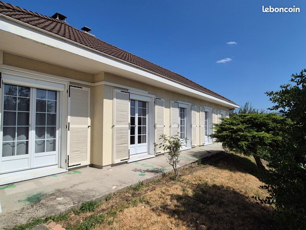 Maison 5 pièces 120 m² · à Saint-Étienne · 120 m² · 220 000 €